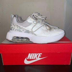 Mike Air Max Viva Women